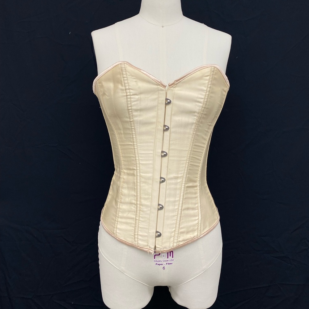 Cream satin corset size S